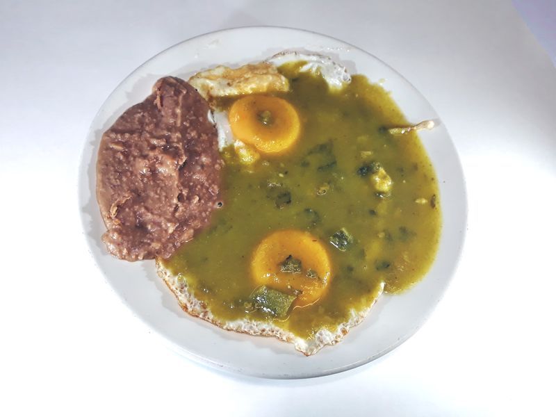 Huevos al Nopali